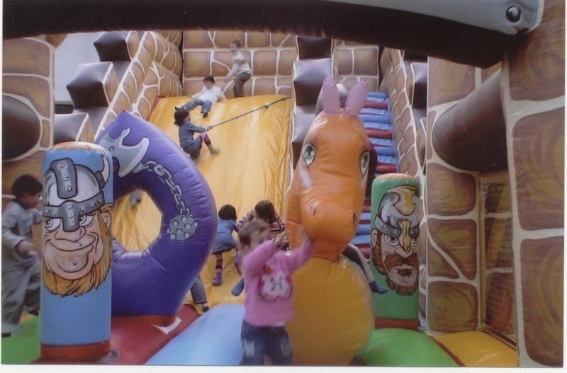 Castillos hinchables en Mallorca - Diverpark